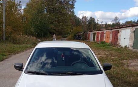 Volkswagen Polo VI (EU Market), 2016 год, 900 000 рублей, 2 фотография