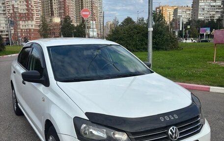 Volkswagen Polo VI (EU Market), 2018 год, 615 000 рублей, 2 фотография