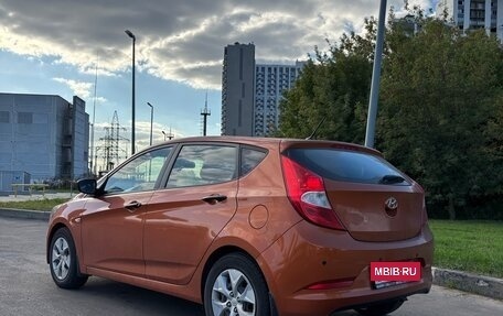 Hyundai Solaris II рестайлинг, 2015 год, 1 025 000 рублей, 5 фотография