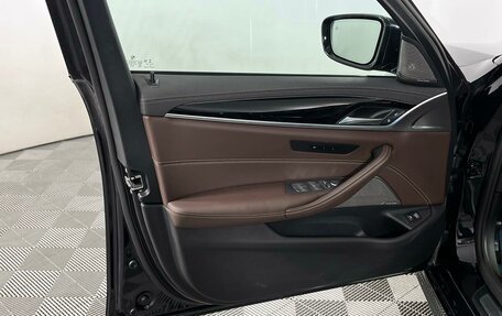 BMW 5 серия, 2022 год, 5 352 000 рублей, 9 фотография