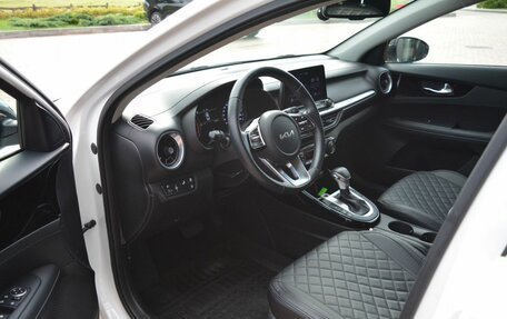 KIA Cerato IV, 2021 год, 2 400 000 рублей, 13 фотография