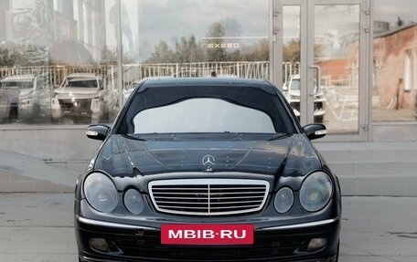 Mercedes-Benz E-Класс, 2004 год, 900 000 рублей, 2 фотография