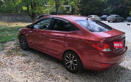 Hyundai Accent IV, 2013 год, 920 000 рублей, 4 фотография