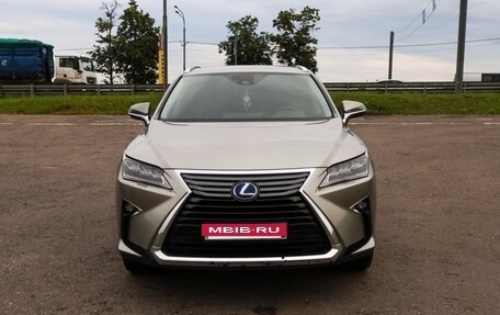 Lexus RX IV рестайлинг, 2018 год, 4 200 000 рублей, 2 фотография