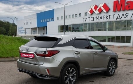 Lexus RX IV рестайлинг, 2018 год, 4 200 000 рублей, 7 фотография