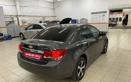 Chevrolet Cruze II, 2012 год, 800 000 рублей, 2 фотография