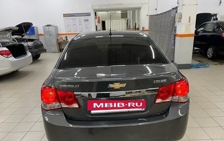 Chevrolet Cruze II, 2012 год, 800 000 рублей, 4 фотография