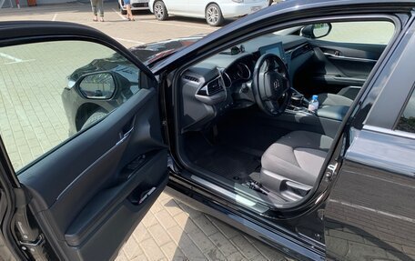 Toyota Camry, 2021 год, 3 550 000 рублей, 11 фотография