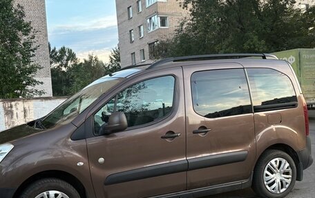 Peugeot Partner II рестайлинг 2, 2013 год, 800 000 рублей, 2 фотография