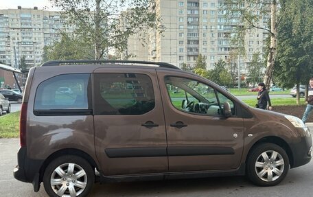 Peugeot Partner II рестайлинг 2, 2013 год, 800 000 рублей, 4 фотография