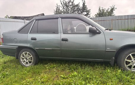 Daewoo Nexia I рестайлинг, 2004 год, 255 000 рублей, 3 фотография