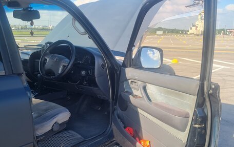Toyota Land Cruiser 80 рестайлинг, 1993 год, 1 700 000 рублей, 13 фотография