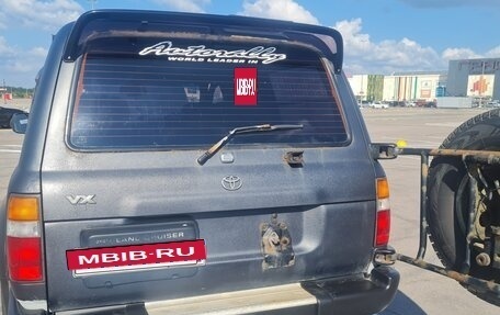 Toyota Land Cruiser 80 рестайлинг, 1993 год, 1 700 000 рублей, 5 фотография