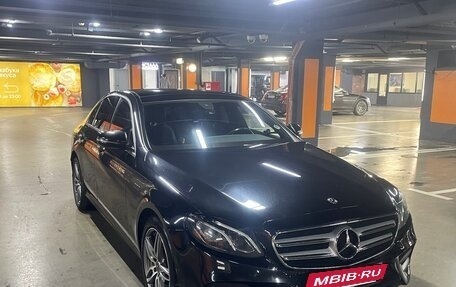 Mercedes-Benz E-Класс, 2019 год, 4 000 000 рублей, 2 фотография