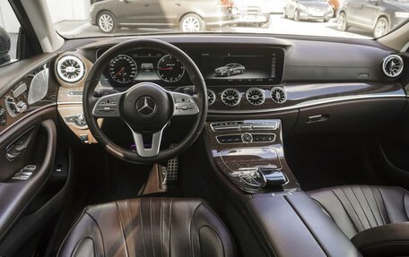 Mercedes-Benz CLS, 2019 год, 4 849 000 рублей, 8 фотография