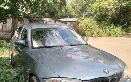 BMW 1 серия, 2005 год, 550 000 рублей, 3 фотография