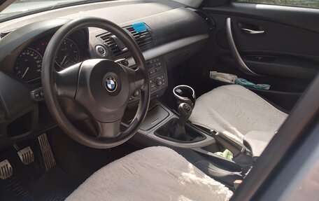 BMW 1 серия, 2005 год, 550 000 рублей, 10 фотография