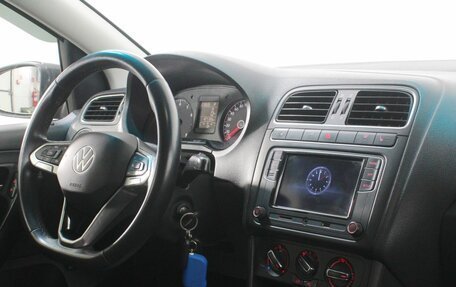 Volkswagen Polo VI (EU Market), 2012 год, 650 000 рублей, 11 фотография