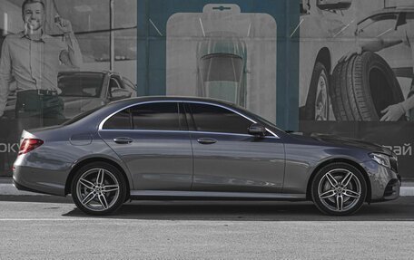 Mercedes-Benz E-Класс, 2018 год, 3 419 000 рублей, 5 фотография