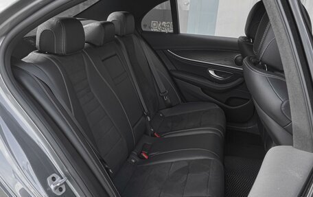 Mercedes-Benz E-Класс, 2018 год, 3 419 000 рублей, 7 фотография