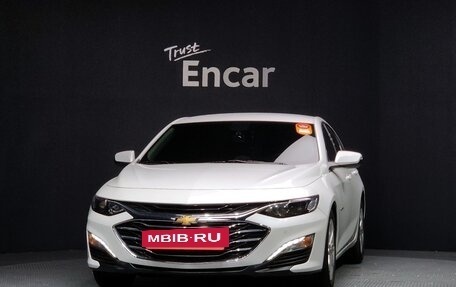 Chevrolet Malibu IX, 2020 год, 1 691 759 рублей, 2 фотография