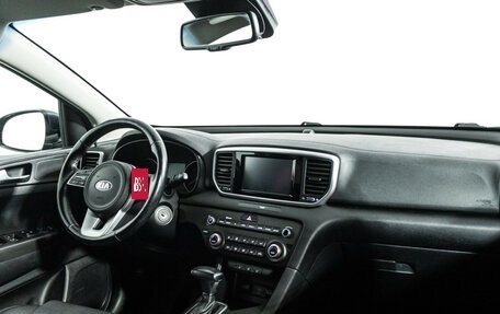 KIA Sportage IV рестайлинг, 2020 год, 2 049 700 рублей, 10 фотография