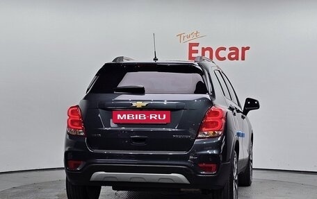Chevrolet Trax, 2020 год, 1 296 402 рублей, 3 фотография
