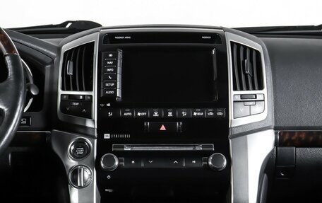 Toyota Land Cruiser 200, 2013 год, 4 099 000 рублей, 17 фотография