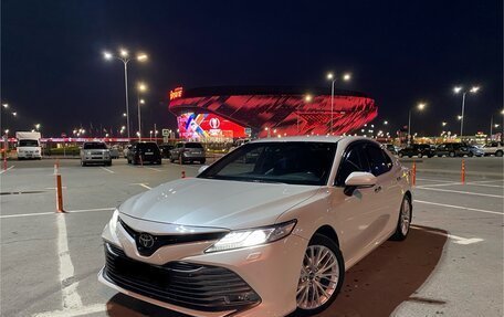 Toyota Camry, 2018 год, 3 300 000 рублей, 3 фотография