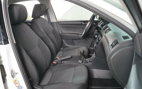 Skoda Rapid I, 2017 год, 1 039 000 рублей, 8 фотография