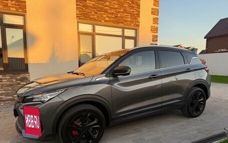 Geely Coolray I, 2023 год, 2 000 000 рублей, 3 фотография