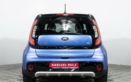 KIA Soul II рестайлинг, 2017 год, 1 399 777 рублей, 6 фотография