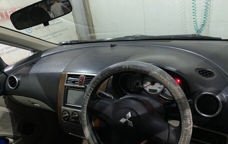 Mitsubishi Colt VI рестайлинг, 2008 год, 255 000 рублей, 2 фотография