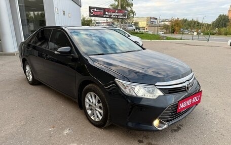 Toyota Camry, 2015 год, 1 680 000 рублей, 4 фотография