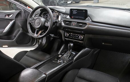 Mazda 6, 2017 год, 1 749 000 рублей, 11 фотография