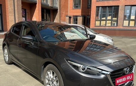 Mazda Axela, 2018 год, 1 420 000 рублей, 3 фотография