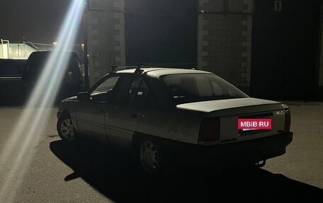 Opel Omega A, 1988 год, 190 000 рублей, 3 фотография