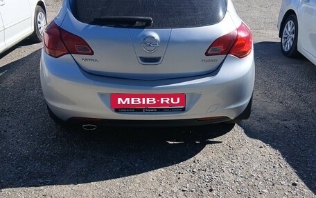 Opel Astra J, 2012 год, 710 000 рублей, 4 фотография