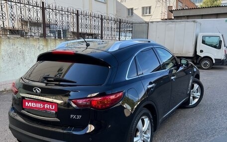 Infiniti FX II, 2011 год, 1 630 000 рублей, 6 фотография