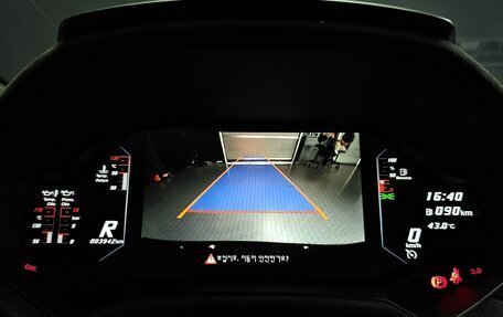 Lamborghini Huracán, 2023 год, 24 620 000 рублей, 9 фотография