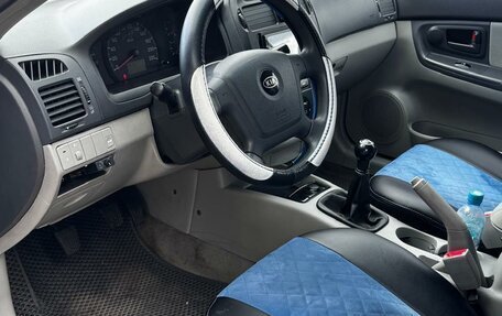 KIA Cerato I, 2005 год, 380 000 рублей, 5 фотография
