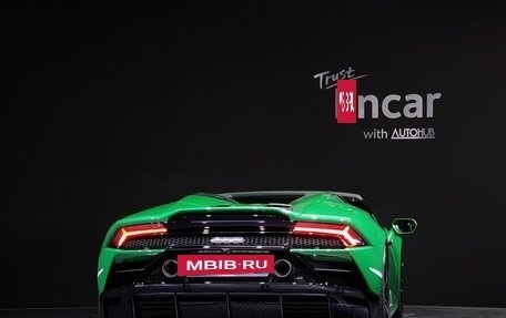 Lamborghini Huracán, 2023 год, 26 660 000 рублей, 4 фотография