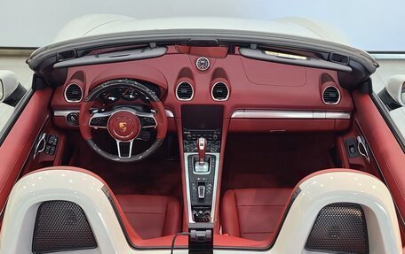 Porsche Boxster, 2023 год, 12 420 000 рублей, 6 фотография