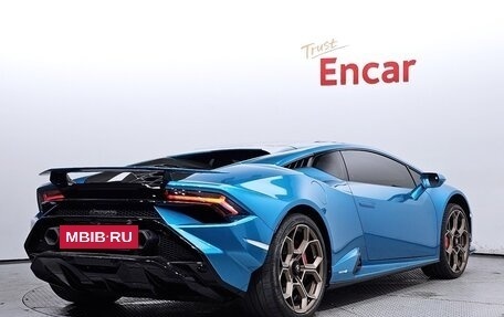 Lamborghini Huracán, 2023 год, 23 780 000 рублей, 2 фотография