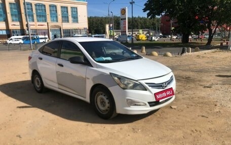 Hyundai Solaris II рестайлинг, 2014 год, 550 000 рублей, 3 фотография