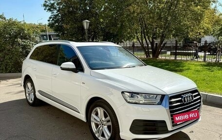 Audi Q7, 2015 год, 3 090 000 рублей, 2 фотография