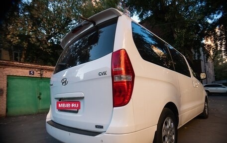 Hyundai Grand Starex Grand Starex I рестайлинг 2, 2014 год, 1 700 000 рублей, 10 фотография