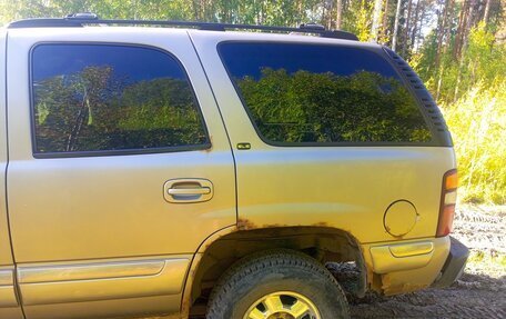 GMC Yukon III, 2001 год, 480 000 рублей, 4 фотография
