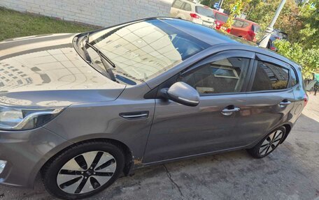 KIA Rio III рестайлинг, 2013 год, 850 000 рублей, 4 фотография