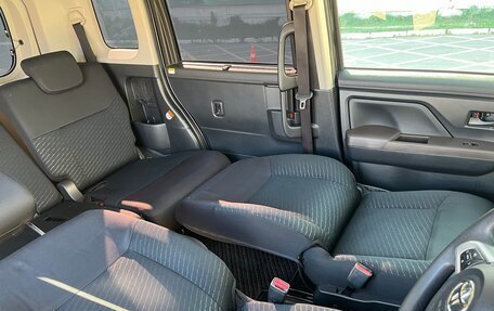 Toyota Tank I, 2017 год, 1 075 000 рублей, 9 фотография